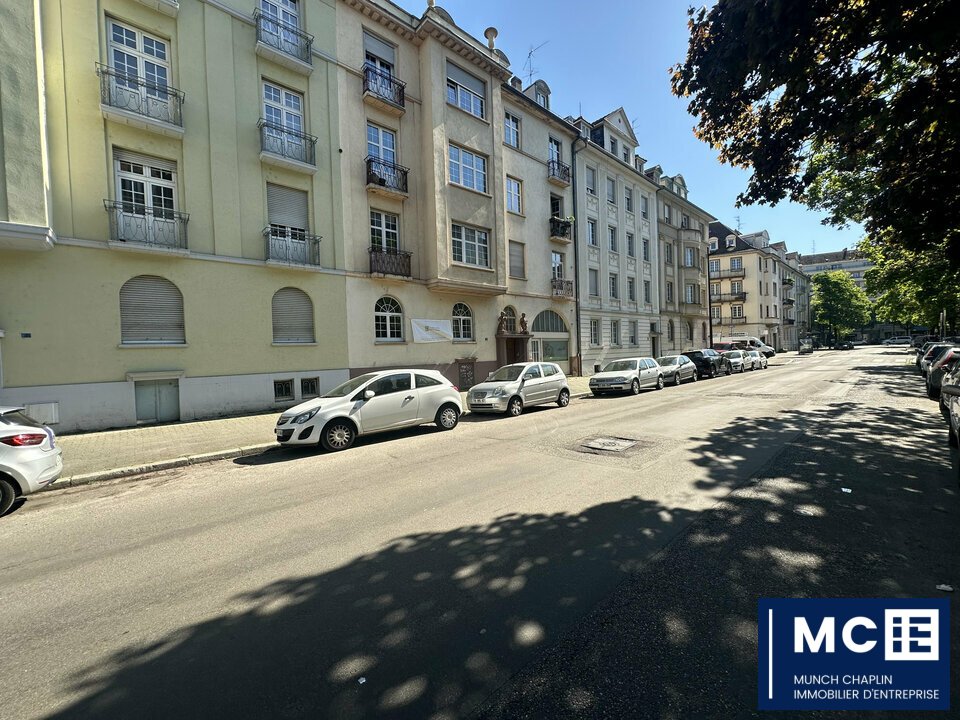 A vendre - Locaux commerciaux - Strasbourg centre secteur Forêt Noire