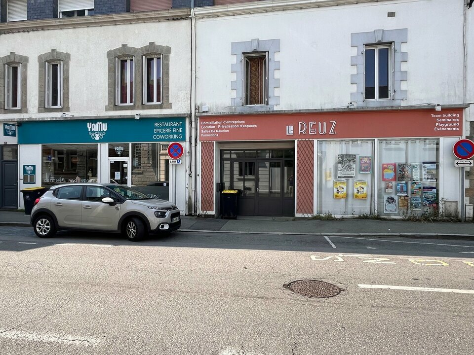 A vendre Local commercial  310m² Vannes