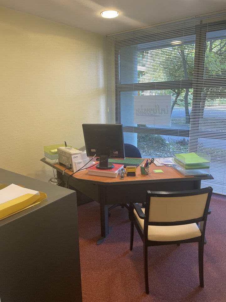 Visuel 2 de l'annonce : A LOUER -BUREAUX - PORT DE COMMERCE