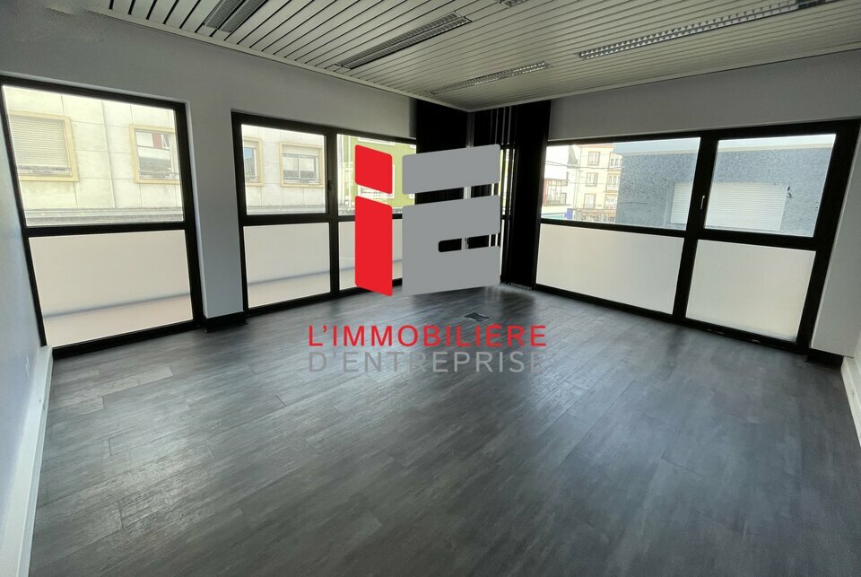 Local commercial 200 m² à louer  Centre-ville  LORIENT