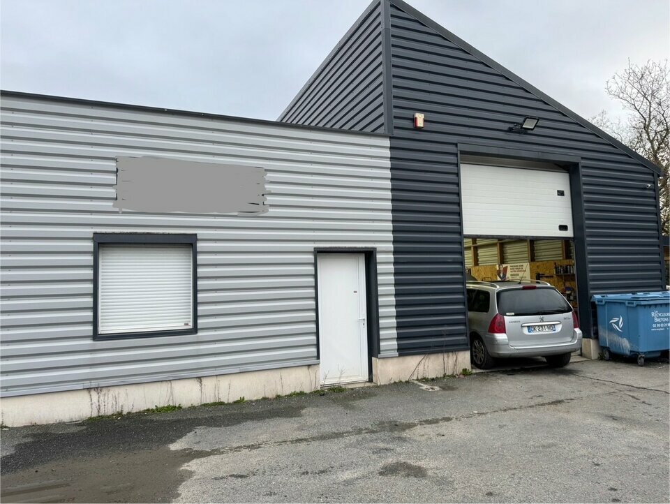 Visuel 1 de l'annonce : LOCATION - LOCAL D'ACTIVITE - 180 m2 - PLOUZANE