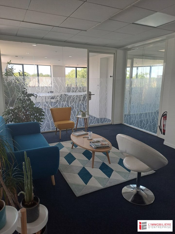A VENDRE PLATEAU DE BUREAUX 220 M² - CESSON SEVIGNE A VENDRE PLATEAU DE BUREAUX 220 M² - CESSON SEVIGNE