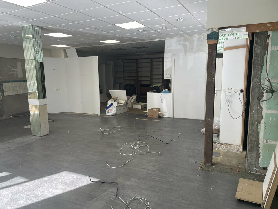 Visuel 3 de l'annonce : A VENDRE-LOCAL COMMERCIAL-BREST