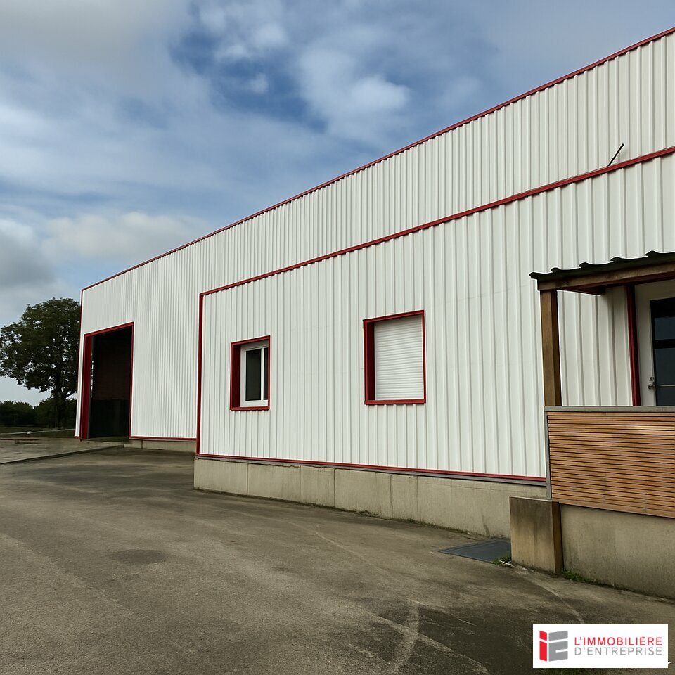 VENTE  LOCAL D'ACTIVITÉ  1 025 m²  AGGLOMÉRATION VITRÉ / JANZÉ