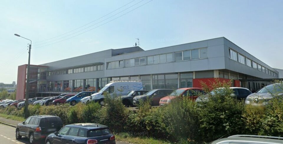 A LOUER - BUREAUX - BREST