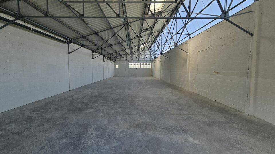 Visuel 2 de l'annonce : A VENDRE - LOCAL D'ACTIVITE - BREST