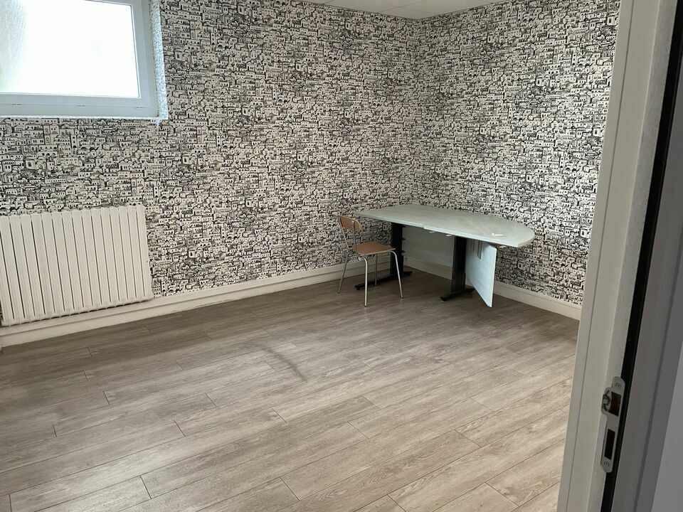 Visuel 2 de l'annonce : A LOUER- BUREAUX-BREST