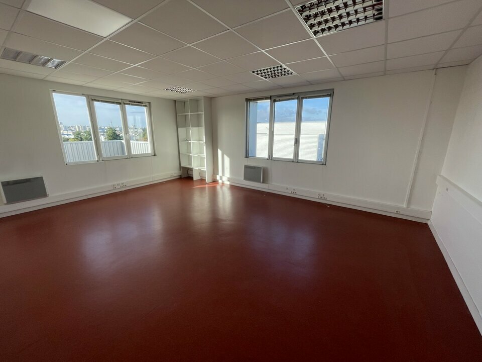 Visuel 2 de l'annonce : A LOUER - BUREAUX - BREST