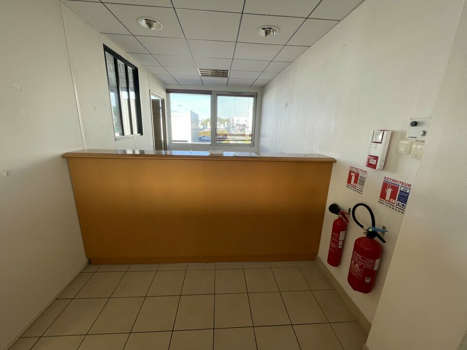 Visuel 3 de l'annonce : A LOUER - BUREAUX - BREST