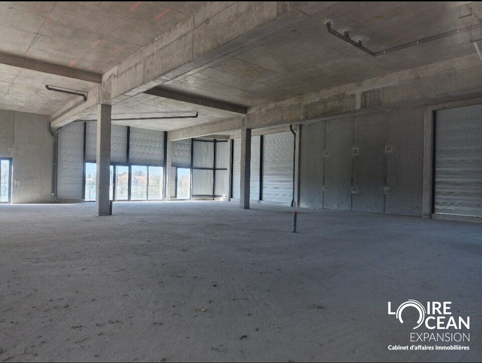 A VENDRE LOCAL/ BUREAU COMMERCIAL