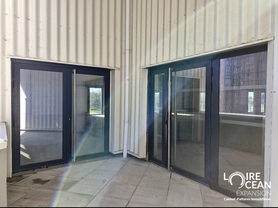 A VENDRE LOCAL/ BUREAU COMMERCIAL