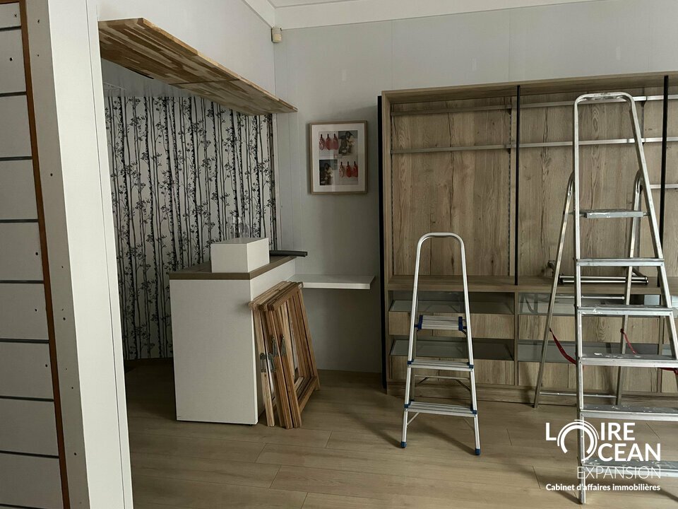 À CÉDER  DROIT AU BAIL  ANGERS CENTRE-VILLE