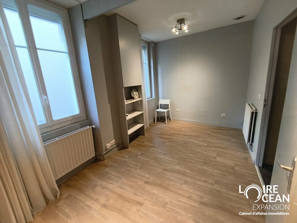 Bureau rond point de rennes – belles prestations