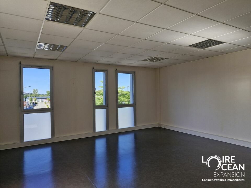 Plateau de BUREAUX PORNIC OUEST