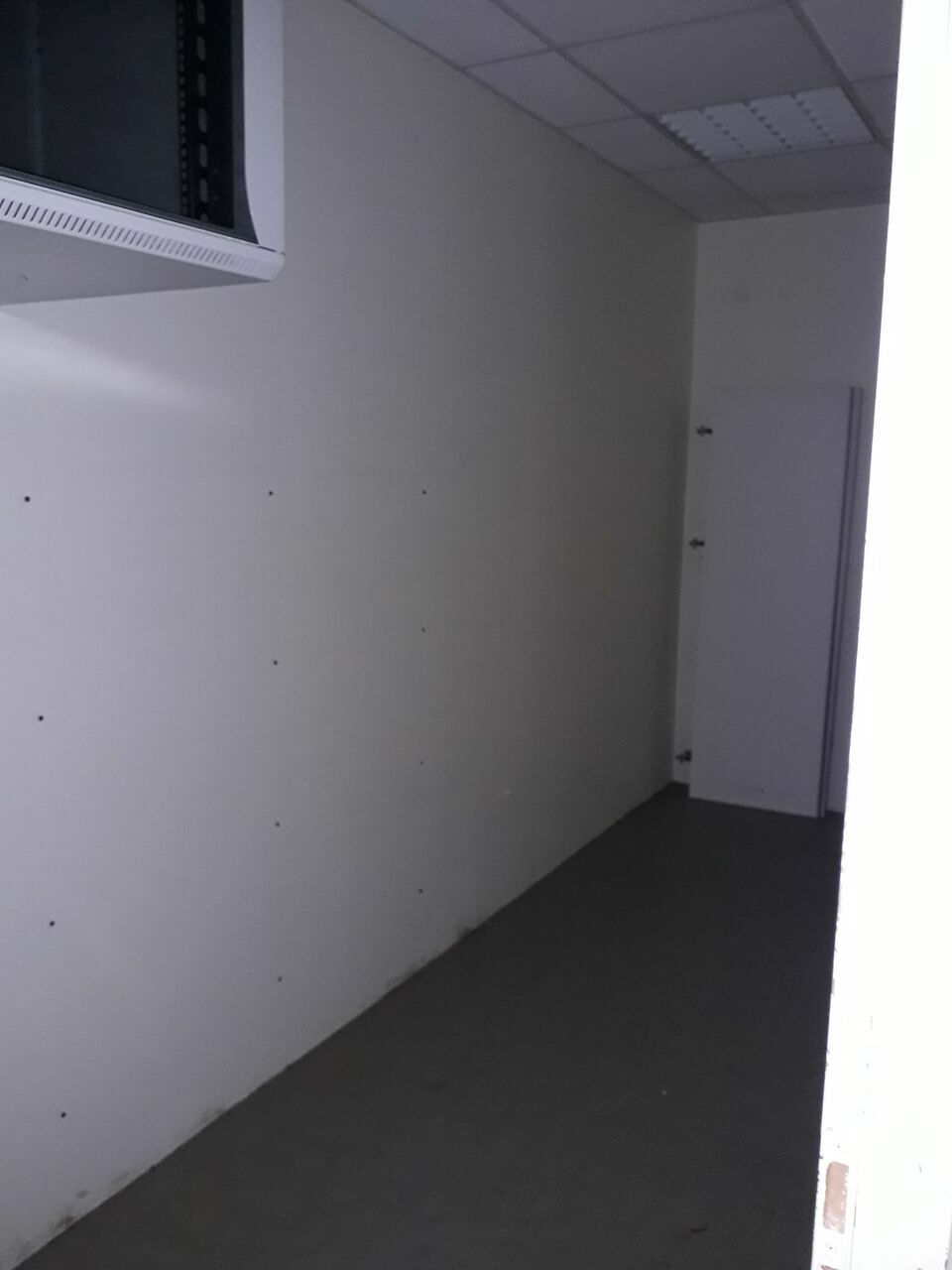 LOCAL COMMERCIAL 76 m² – EXCELLENTE VISIBILITÉ – PLAIN-PIED