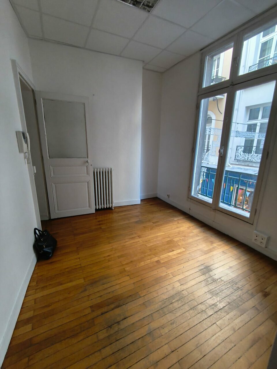 Bureaux 43 m²  Hypercentre Rue d&rsquo;Orléans