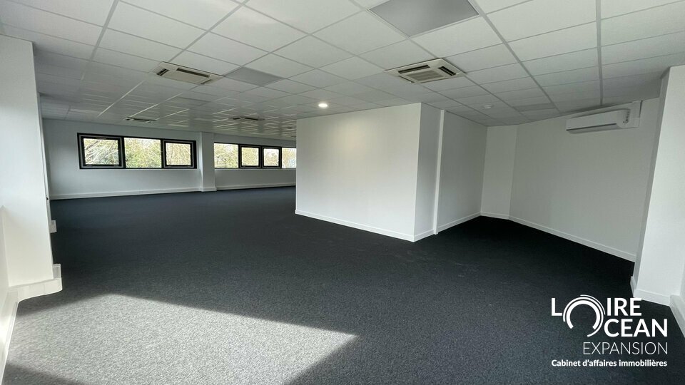 A LOUER BUREAUX