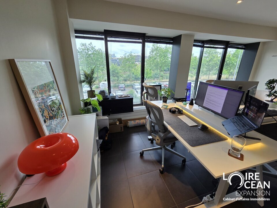 BUREAUX EXCEPTIONNEL VUE LOIRE