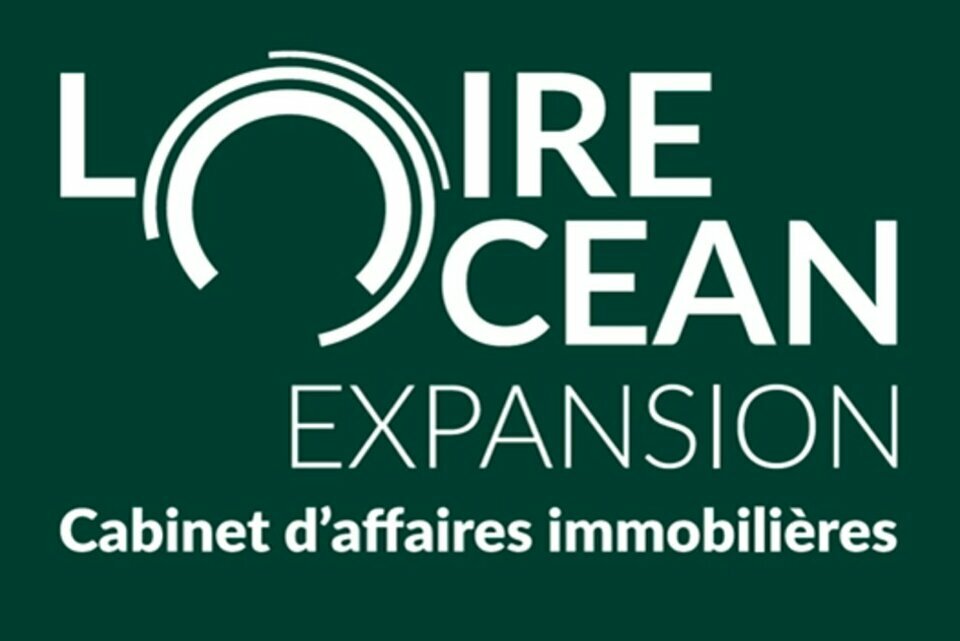LOIRE OCÉAN EXPANSION vous propose à la location un terrain d&rsquo;environ 5 300 m².