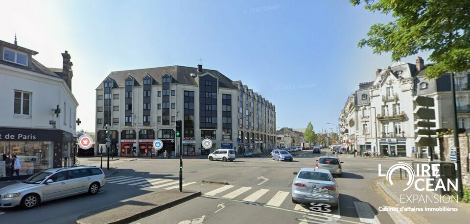 NANTES DANS LA POLARITE COMMERCIALE DU RONT POINT DE PARIS