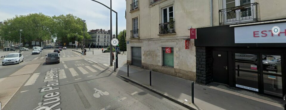 EMPLACEMENT PRENIUM NANTES