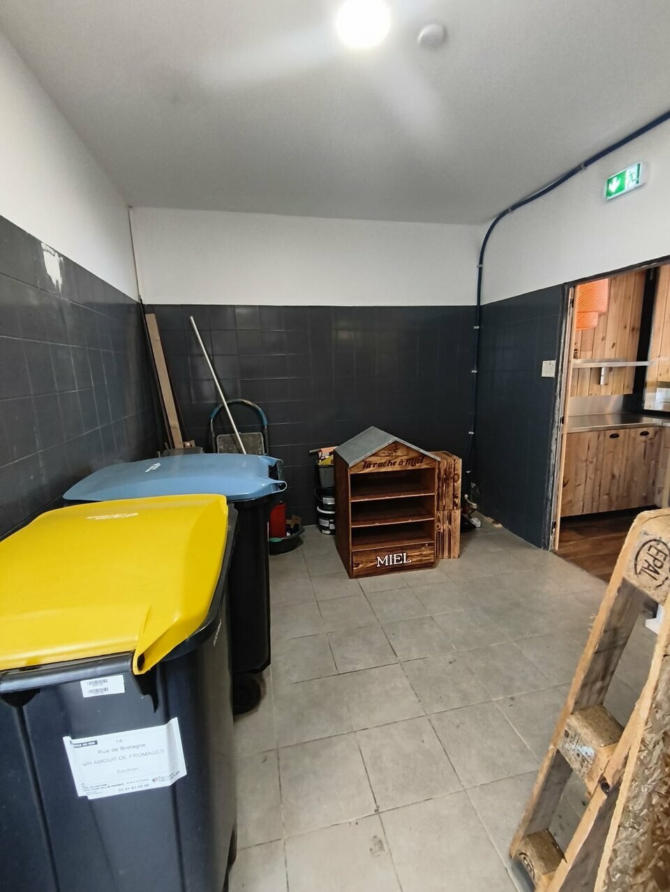 Local commercial à louer – 73 m² – Belle visibilité sur Sautron