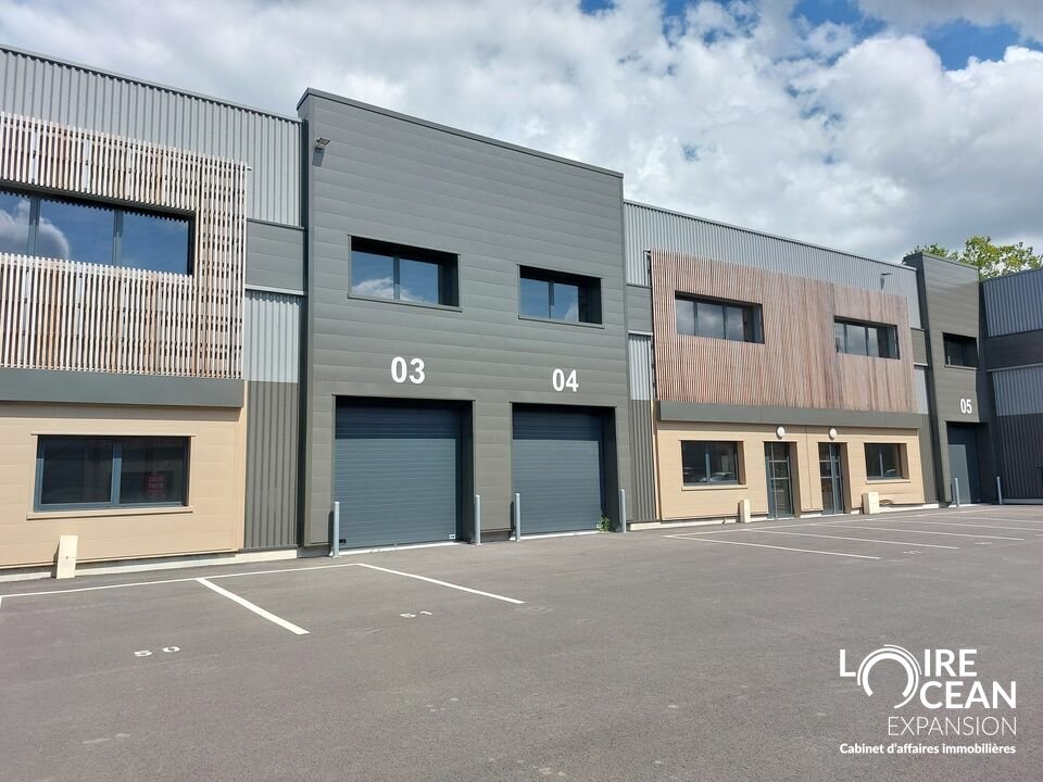 A VENDRE LOCAL D’ACTIVITE NEUF