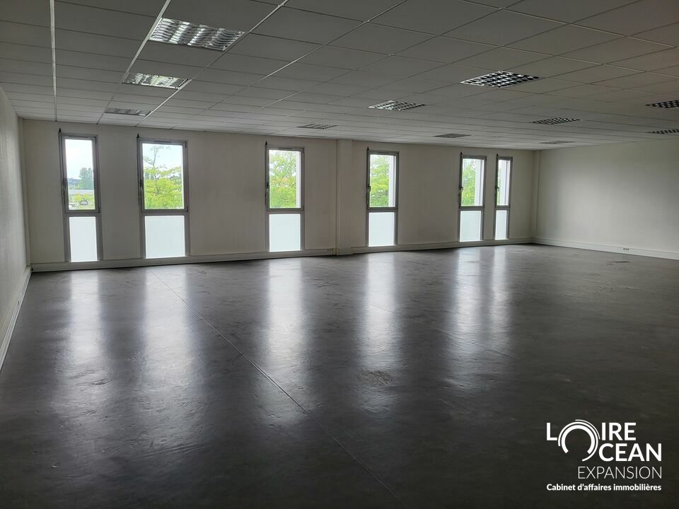 Plateau de BUREAUX PORNIC OUEST