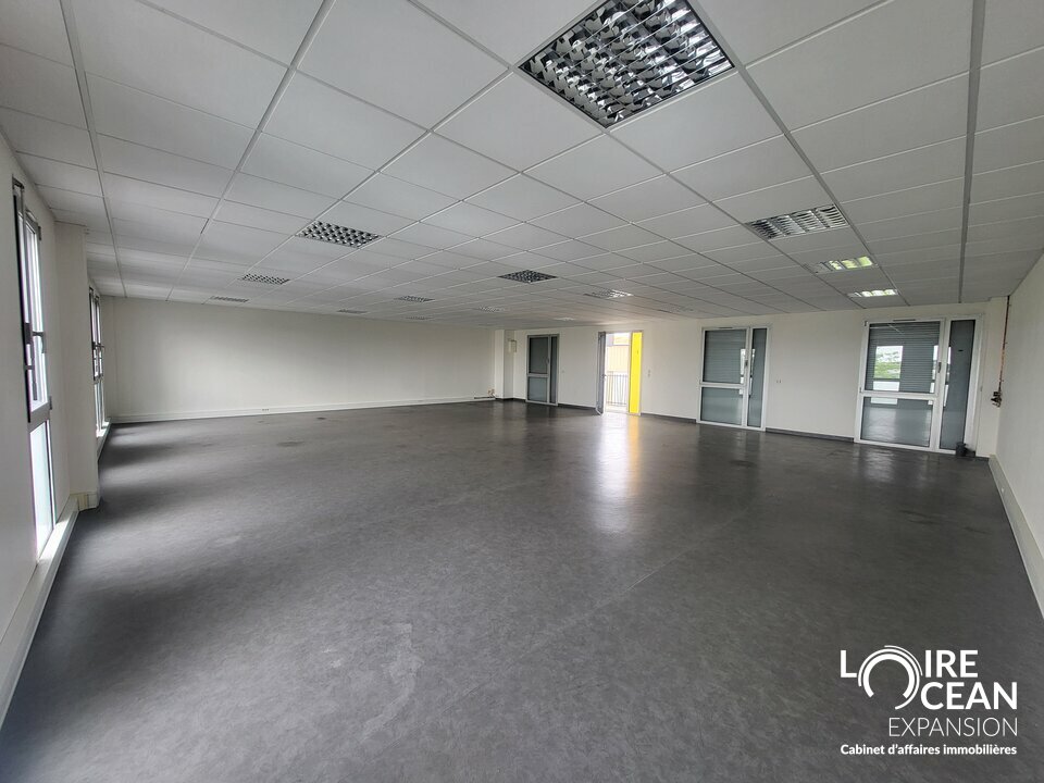 Plateau de BUREAUX PORNIC OUEST