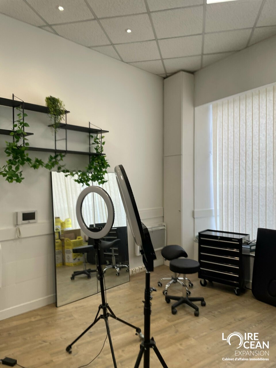 À VENDRE  LOCAL COMMERCIAL / BUREAUX  HYPER CENTRE