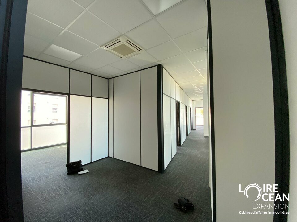 A LOUER BUREAUX