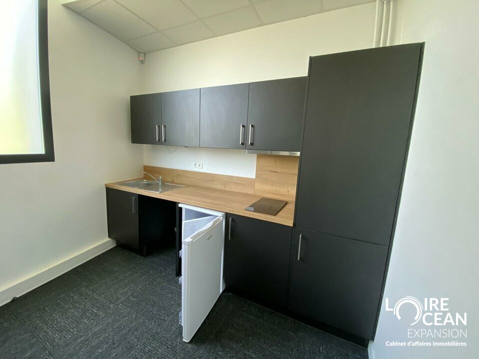 A LOUER BUREAUX