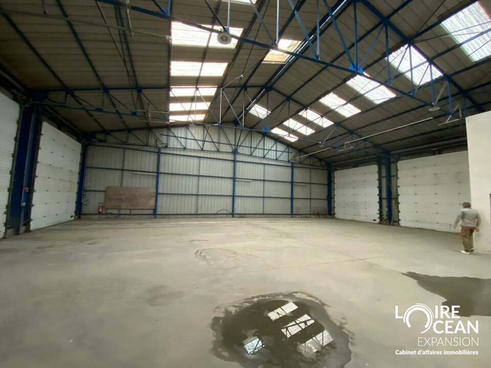 À VENDRE  ENSEMBLE IMMOBILIER D&rsquo;ACTIVITÉ  SUD LOIRE