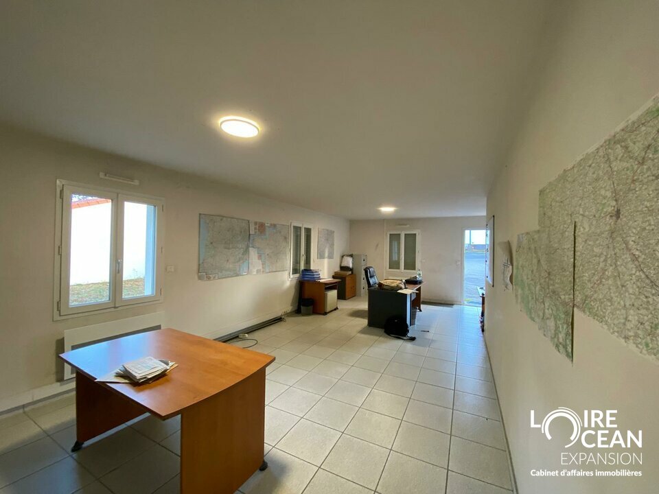 À VENDRE  ENSEMBLE IMMOBILIER D&rsquo;ACTIVITÉ  SUD LOIRE