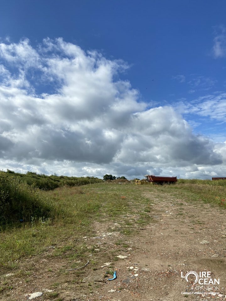 À Vendre : Terrain Viabilisé pour activité économique