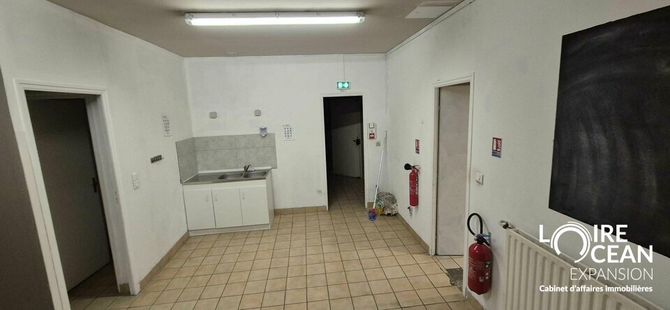 LOCAL D&rsquo;ACTIVITÉ URBAINES A VENDRE