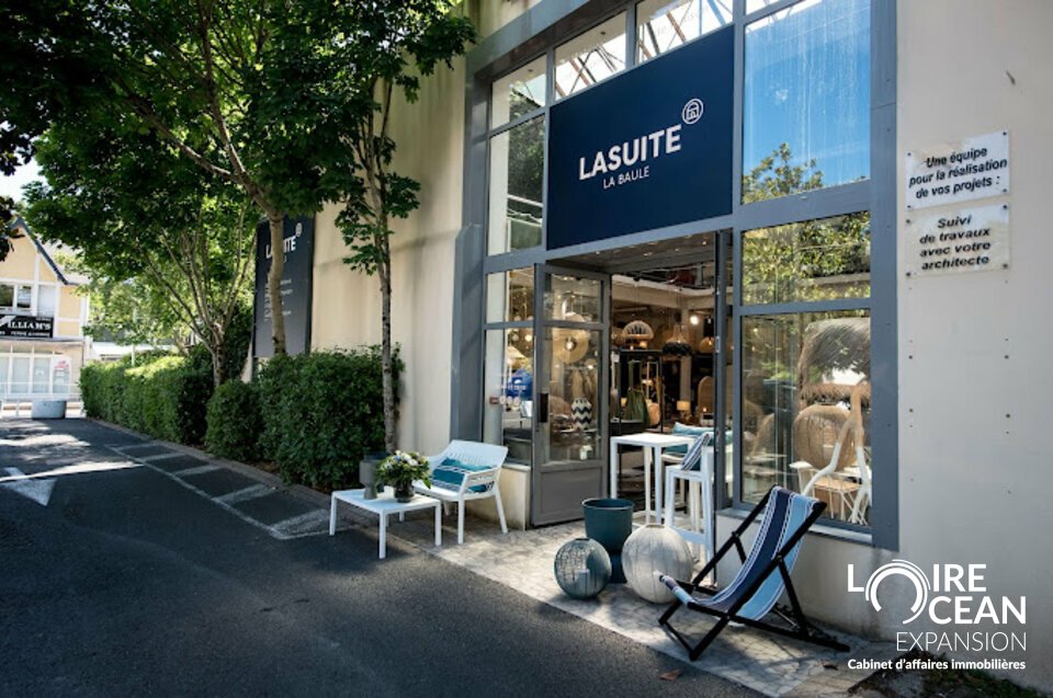 A LOUER LOCAL COMMERCIAL – QUARTIER DU MARCHE – LA BAULE