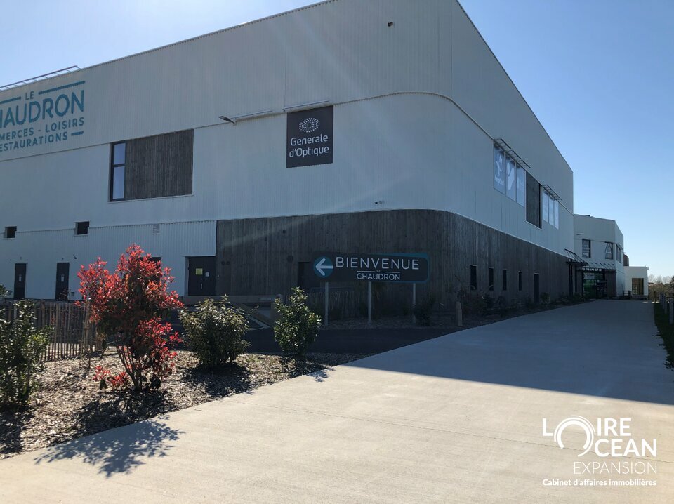 Local commercial à vendre à Pornic  128 m²