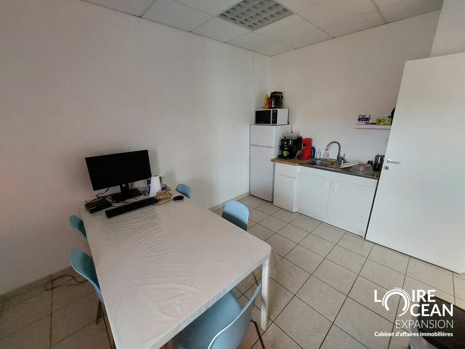 A LOUER BUREAUX