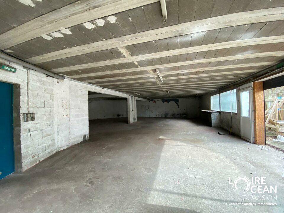 A LOUER LOCAL D&rsquo;ACTIVITE EN SOUS LOCATION