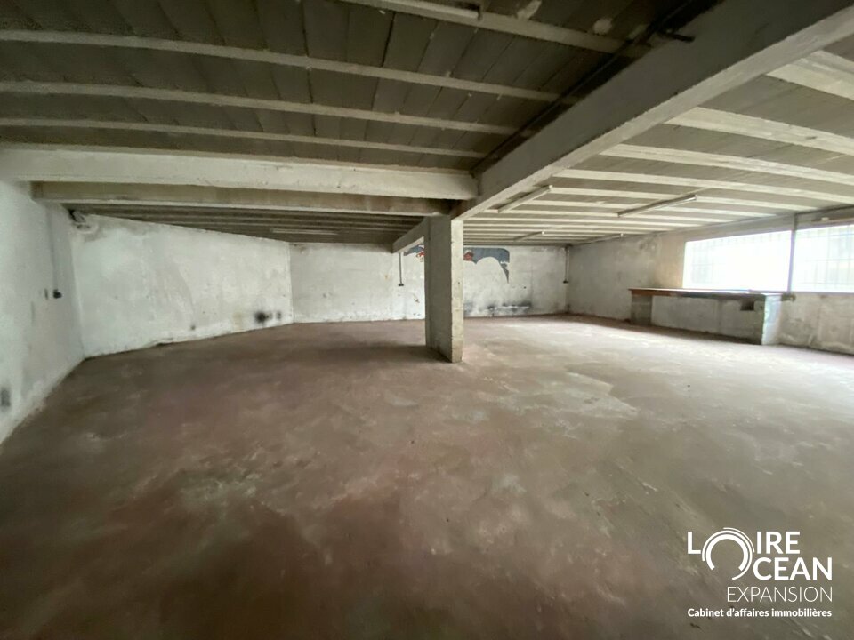 A LOUER LOCAL D&rsquo;ACTIVITE EN SOUS LOCATION