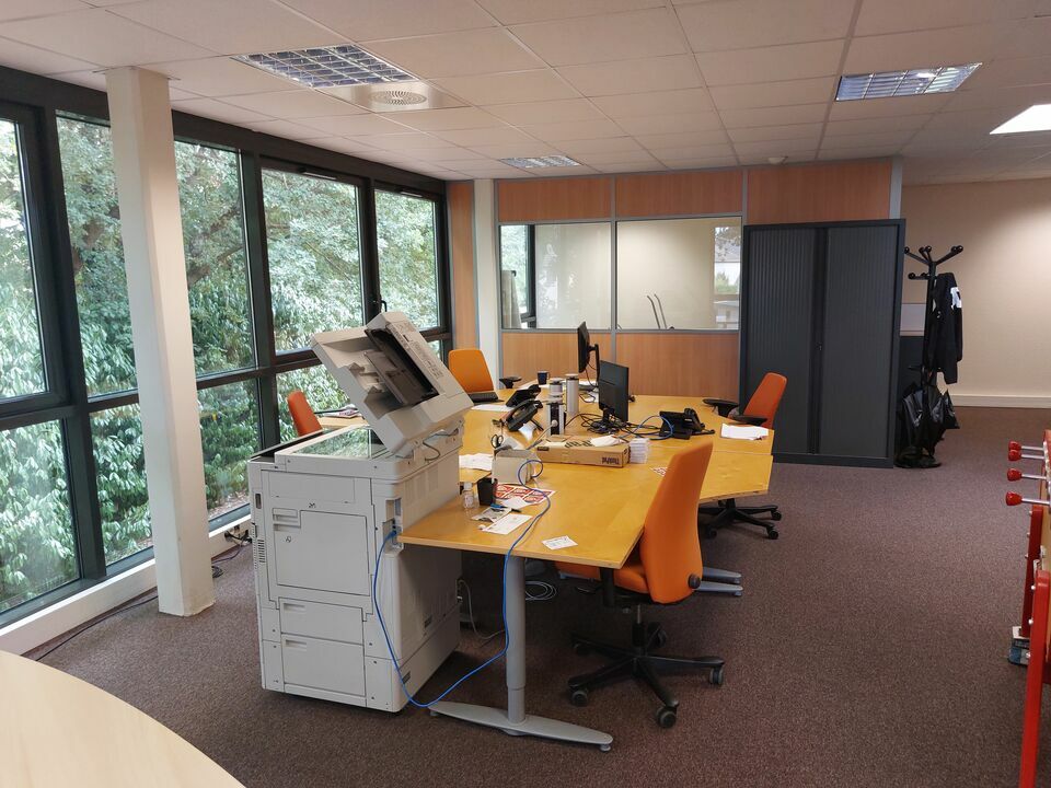 A LOUER BUREAUX