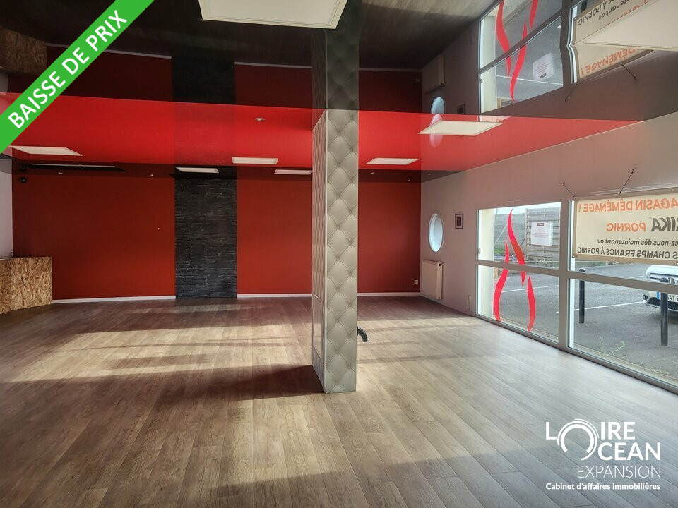 LOCAL COMMERCIAL AXE PASSANT PORNIC !