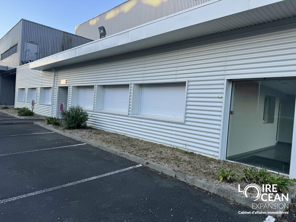 Bâtiment industriel 6 500 m²  Sèvremoine (49)  Site clé en main