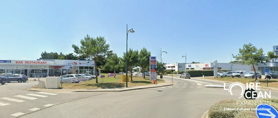 LOCAL  A LOUER ZONE LECLERC PORNIC