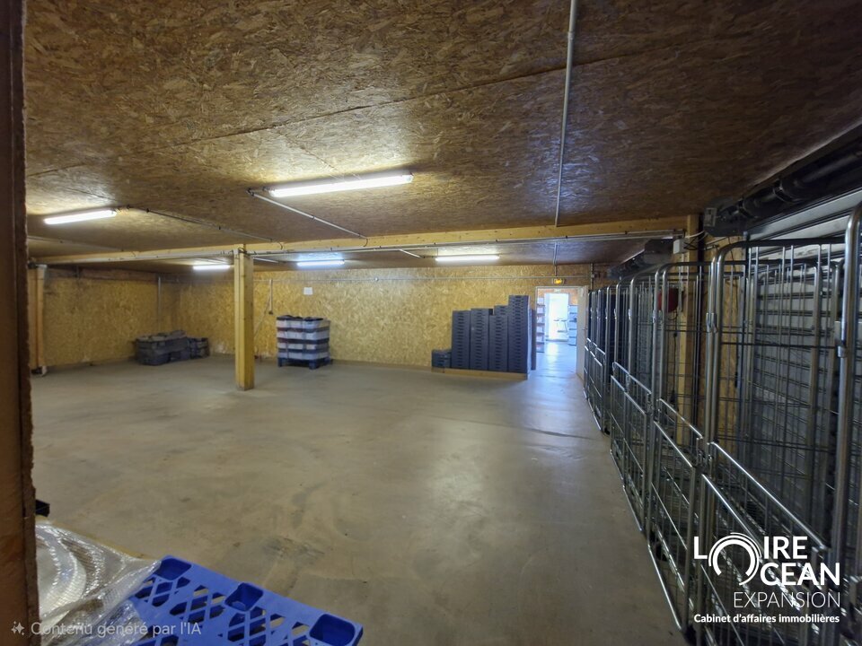 LOCAL D&rsquo;ACTIVITE MIXTE AVEC ESPACE EXTERIEUR DE STOCKAGE LA BLAVETIERE – LOCATION !