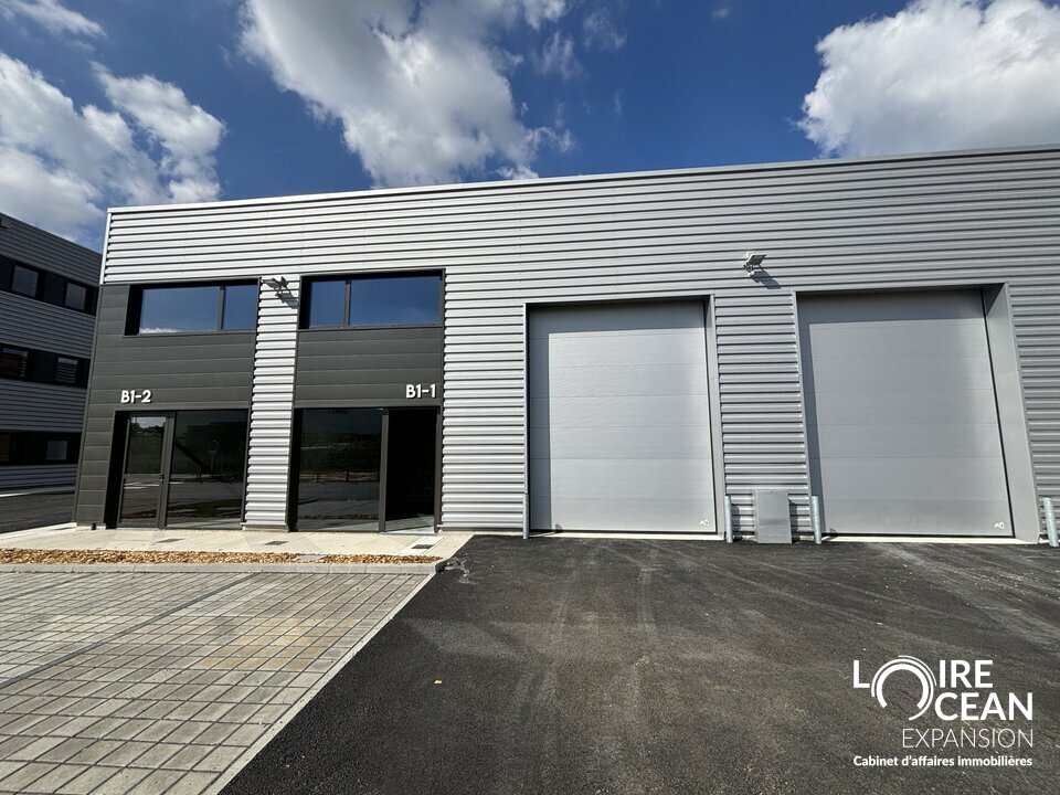 À vendre ou à louer  Cellules modulables de 80 à 600 m²