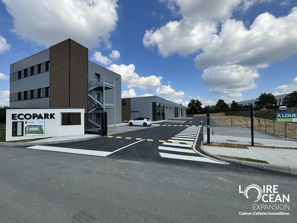 À vendre ou à louer  Cellules modulables de 80 à 600 m²