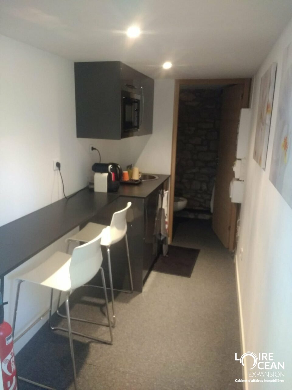 BUREAUX À LOUER  GUÉRANDE (TRÉVEDAIS)  ENVIRONNEMENT CALME & ACCÈS RAPIDE VOIE EXPRESS