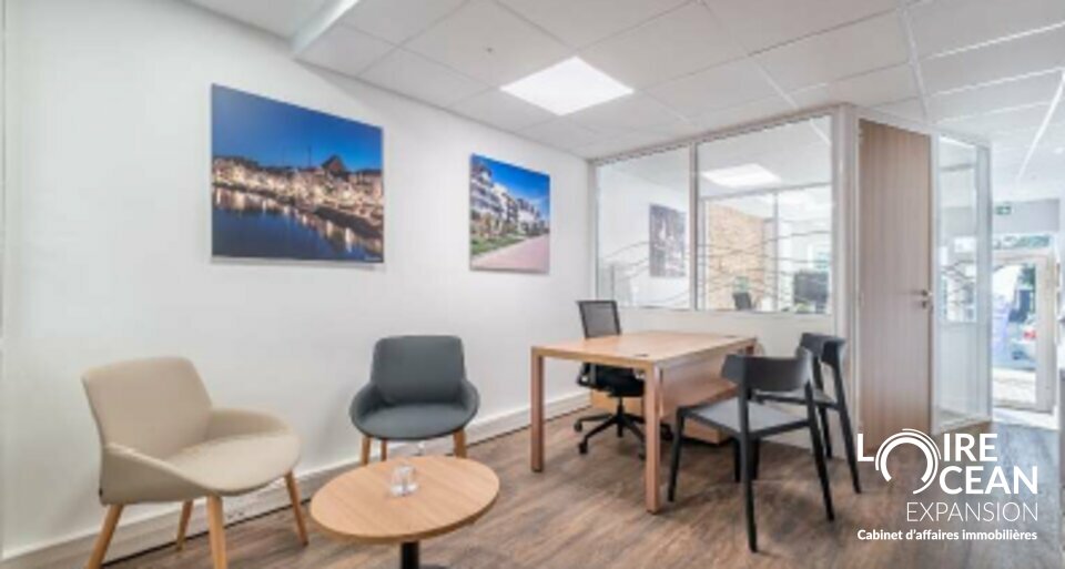 A LOUER – LOCAL COMMERCIAL – BUREAUX CENTRE VILLE DE LA BAULE